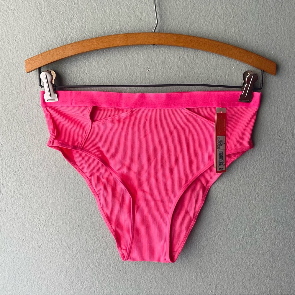 ♦️5/$15♦️Colsie | Neon Pink High-Waisted Rave Panty